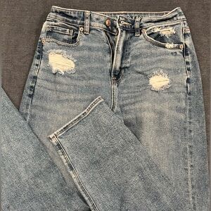 American Eagle Mom Jeans